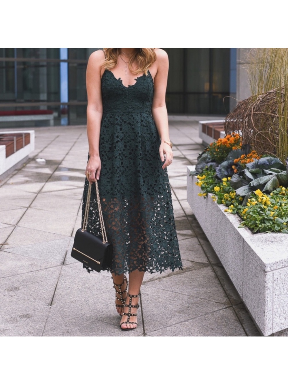 ASTR Green Lace Midi Dress